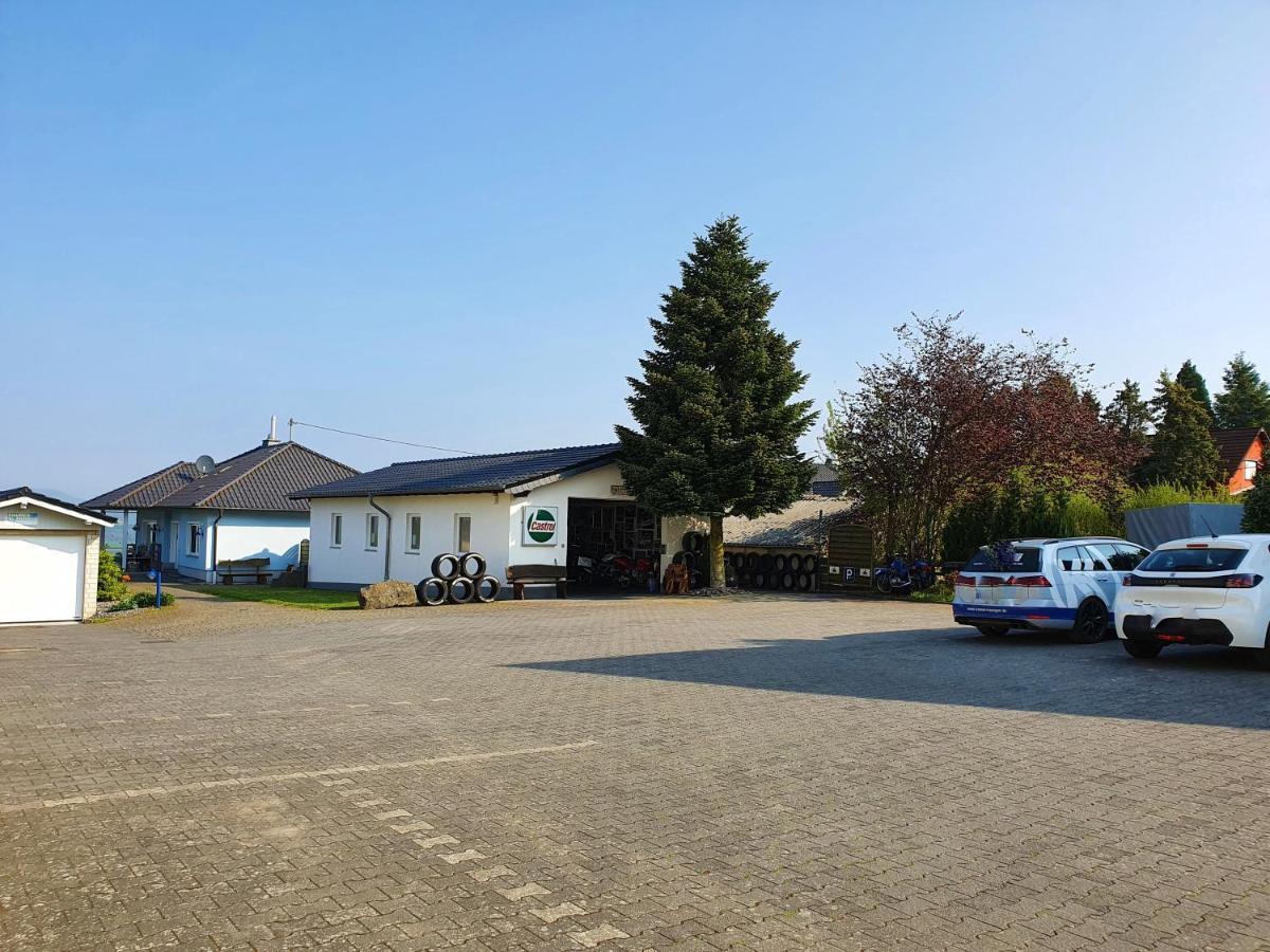 Hotel&Restaurant Hüllen Barweiler Buitenkant foto
