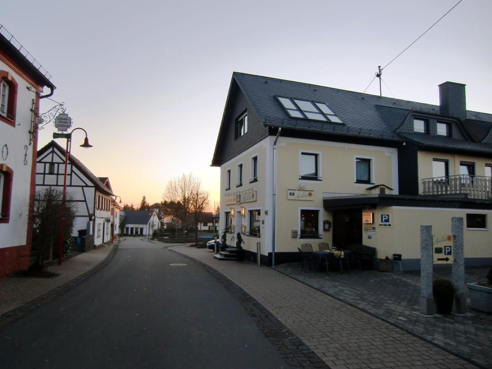 Hotel&Restaurant Hüllen Barweiler Buitenkant foto