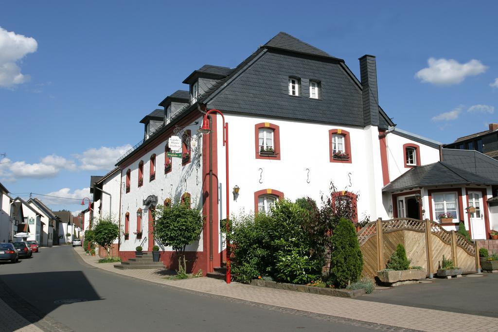 Hotel&Restaurant Hüllen Barweiler Buitenkant foto