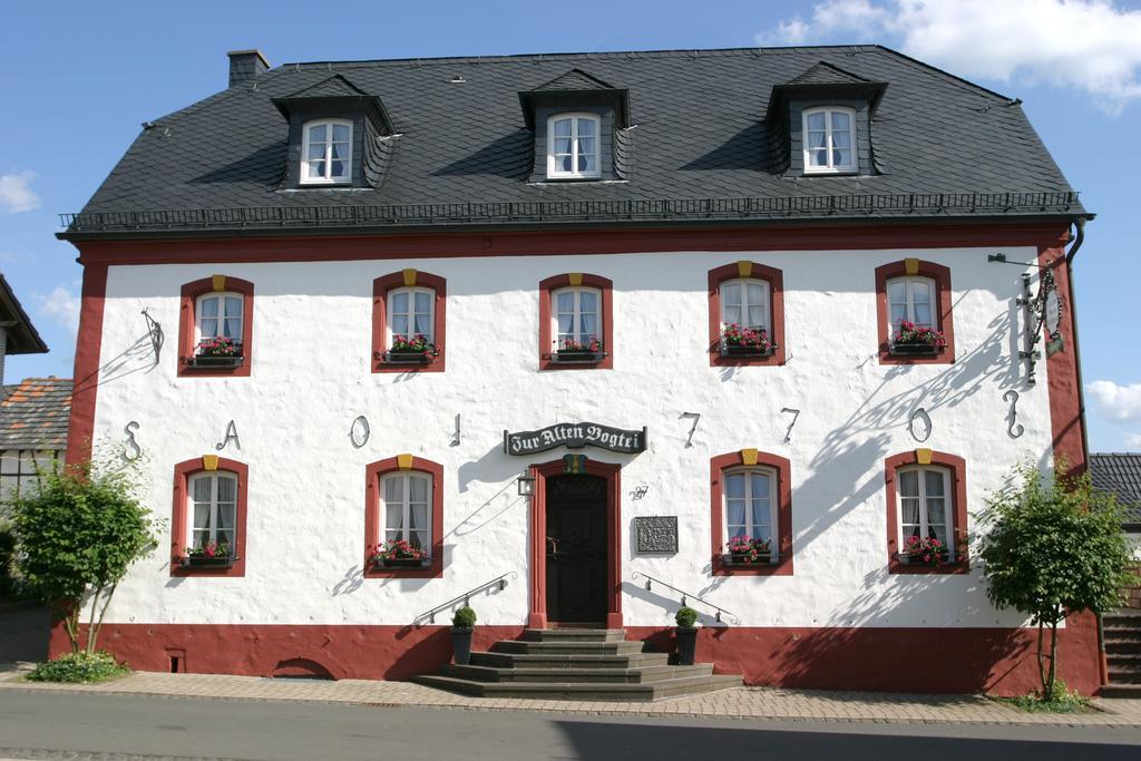 Hotel&Restaurant Hüllen Barweiler Buitenkant foto