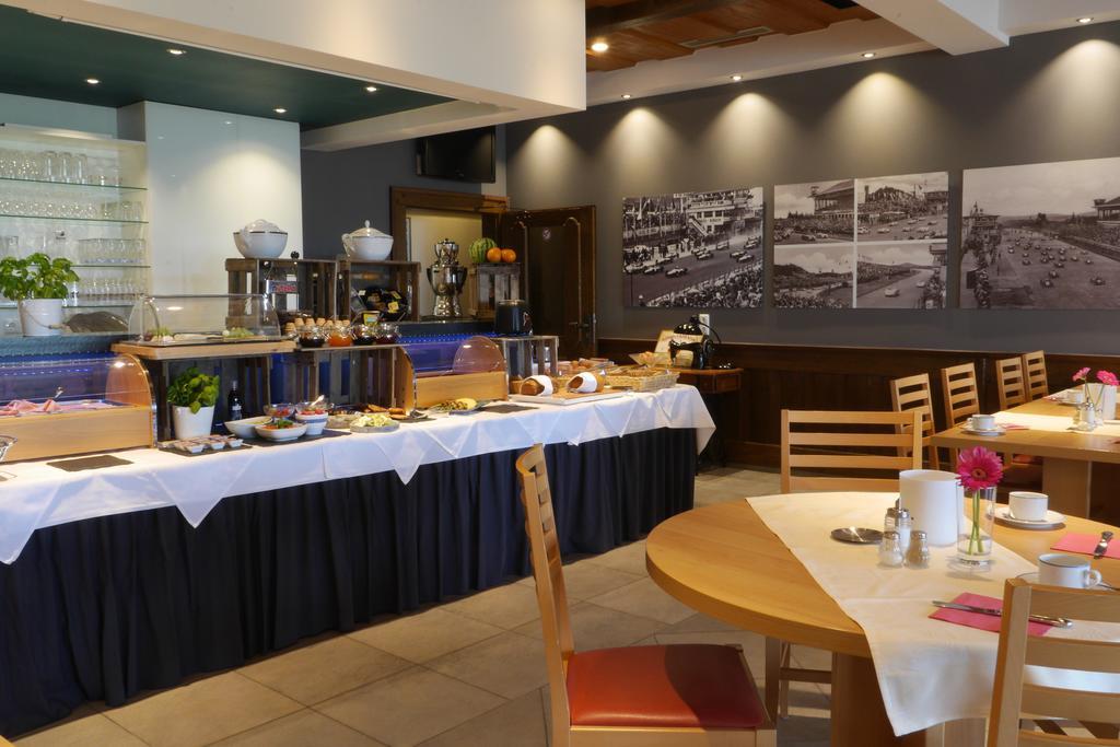 Hotel&Restaurant Hüllen Barweiler Buitenkant foto