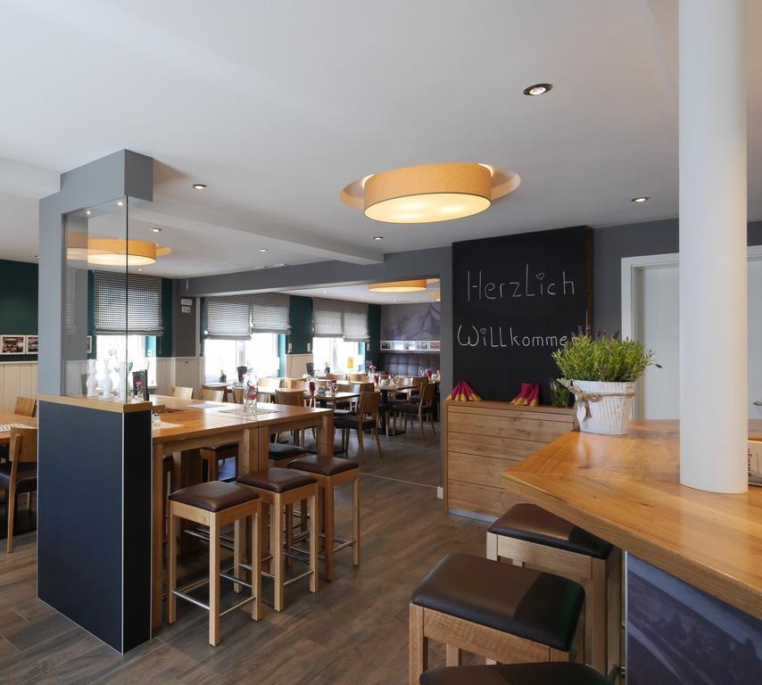 Hotel&Restaurant Hüllen Barweiler Buitenkant foto