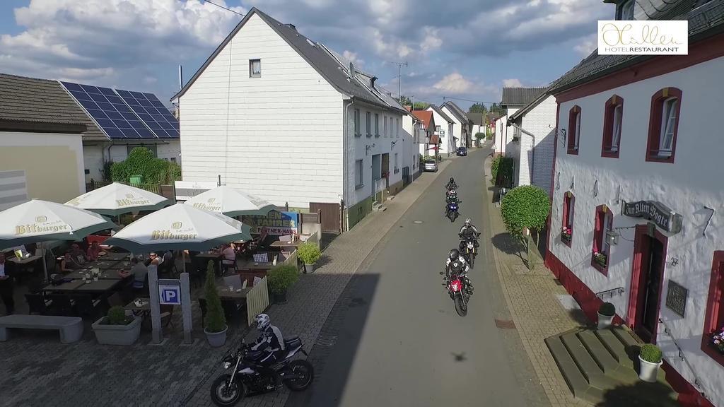 Hotel&Restaurant Hüllen Barweiler Buitenkant foto